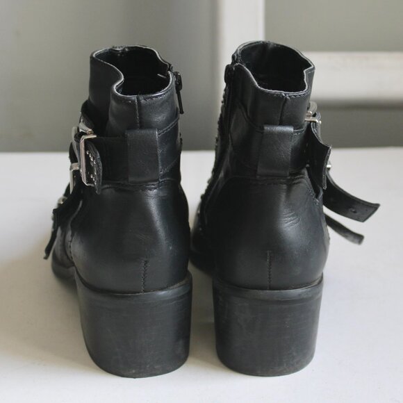 Steve Madden Women's Black Silver Studded Glori Motorcycle Leather Bootie Size 6 - Picture 3 of 7
